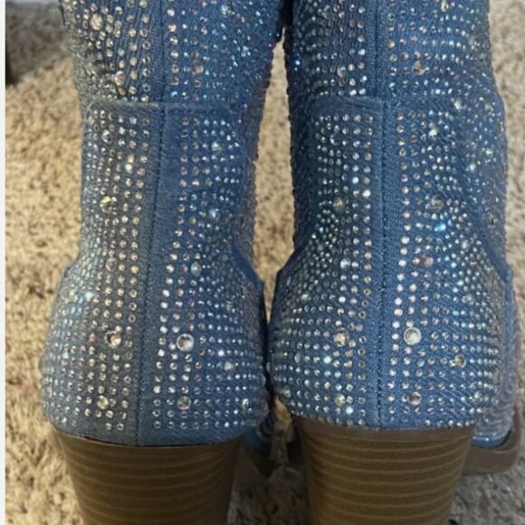 Forever River Denim Blue Gem/Bling Cowboy Western Ankle Boots Women's 6 1/2 - Picture 2 of 5